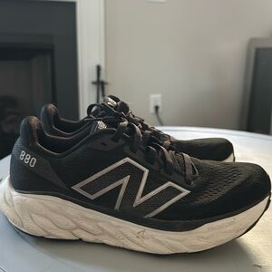 Women’s running shoes